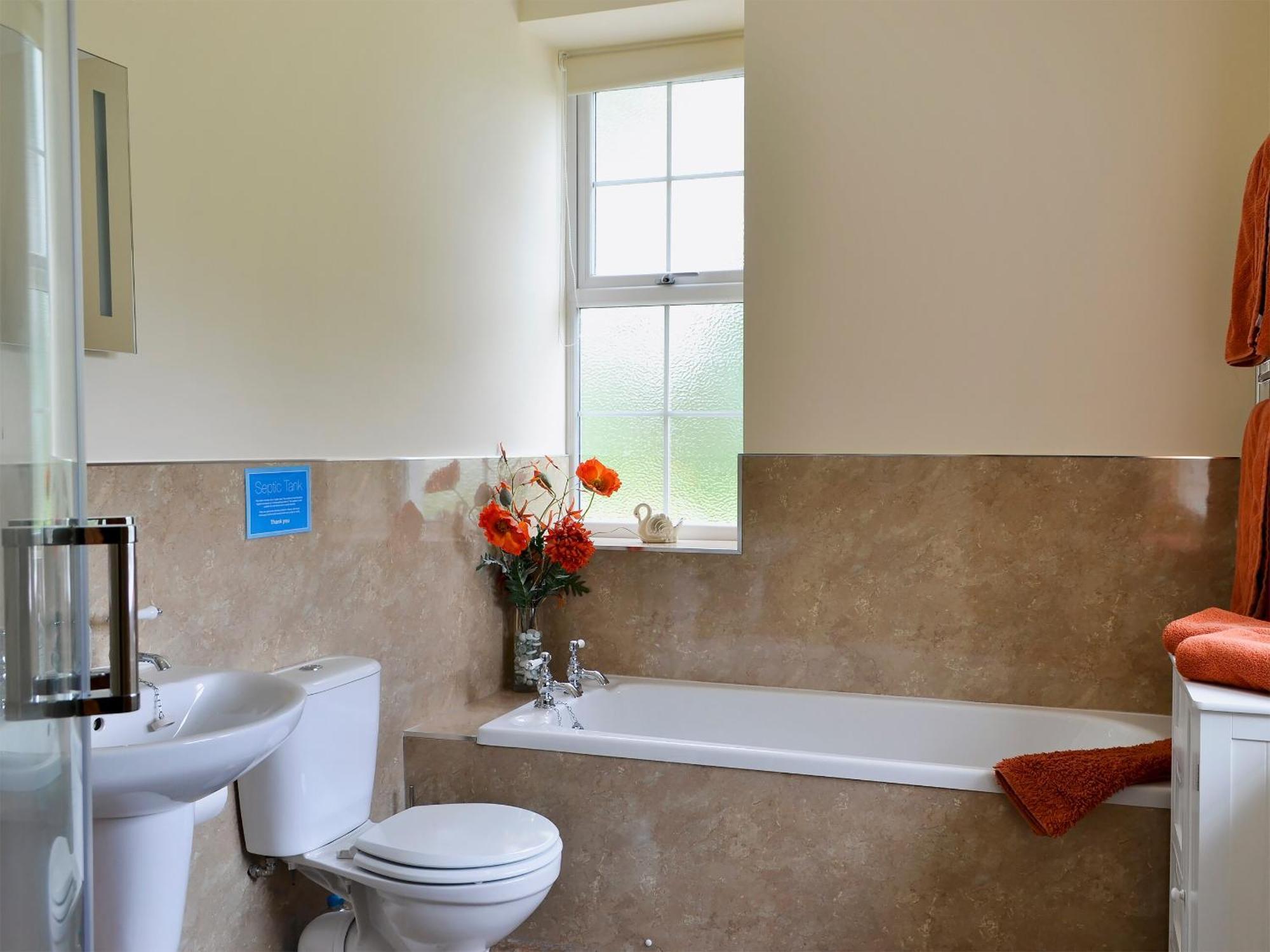 Laundry Cottage Achlain Exterior photo